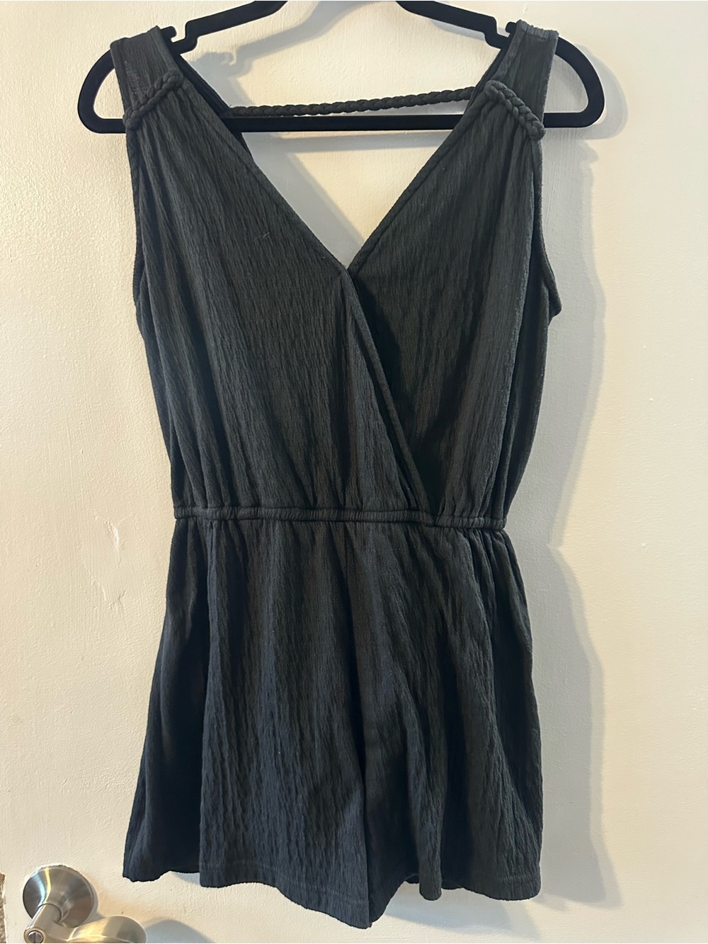 Universal Thread Black Sleeveless V-Neck Mini Dress